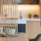 Elegante houten roomdivider, blank gelakt massief eikenhout, model Original®. Een stijlvolle en praktische toevoeging aan elk interieurontwerp